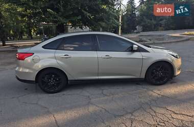 Седан Ford Focus 2016 в 