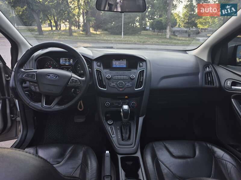 Седан Ford Focus 2016 в Запорожье