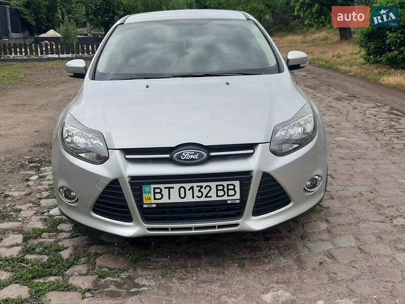 Седан Ford Focus 2013 в 