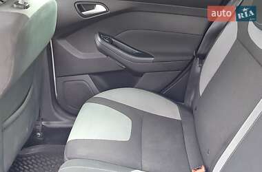 Седан Ford Focus 2013 в 