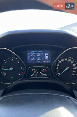 Универсал Ford Focus 2012 в 