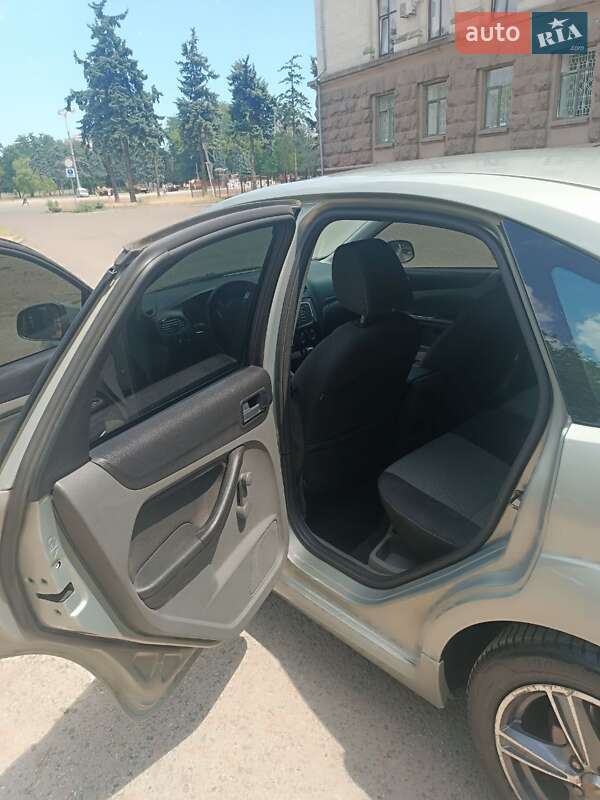 Хэтчбек Ford Focus 2010 в Одессе фото 19 Хэтчбек Ford Focus 2010 в Одессе