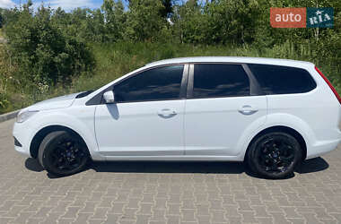 Универсал Ford Focus 2010 в 
