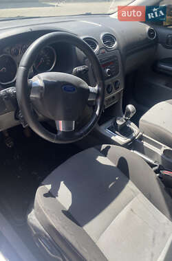 Универсал Ford Focus 2010 в 
