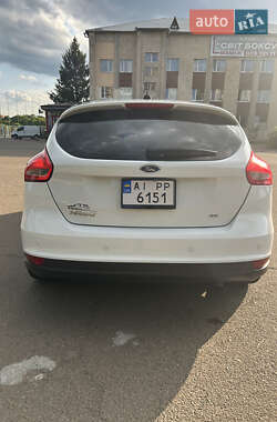 Хэтчбек Ford Focus 2016 в 