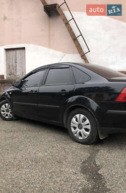 Седан Ford Focus 2006 в Бурштыне
