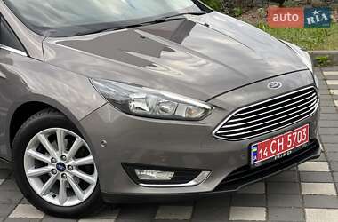 Хэтчбек Ford Focus 2016 в 
