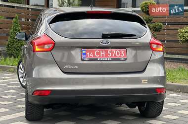 Хэтчбек Ford Focus 2016 в 
