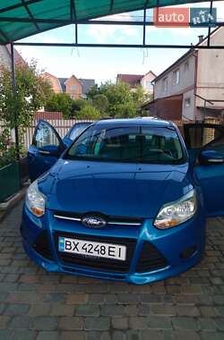 Седан Ford Focus 2013 в 