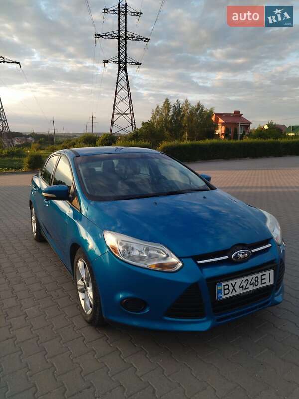 Седан Ford Focus 2013 в 