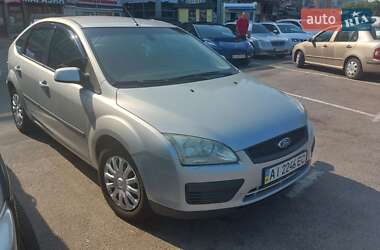 Хэтчбек Ford Focus 2006 в 