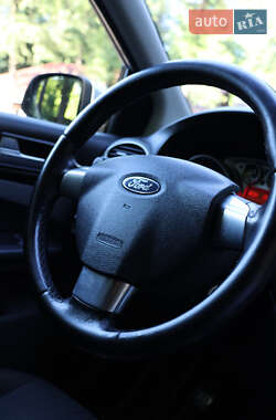 Универсал Ford Focus 2010 в 