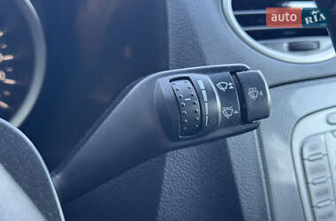 Хэтчбек Ford Focus 2009 в 