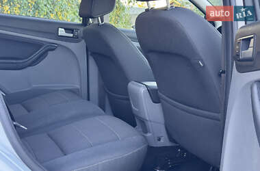 Хэтчбек Ford Focus 2009 в 