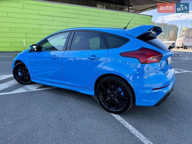 Хэтчбек Ford Focus 2016 в Киеве