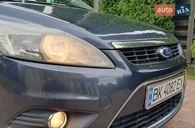Универсал Ford Focus 2009 в 