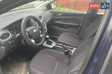 Хэтчбек Ford Focus 2007 в 