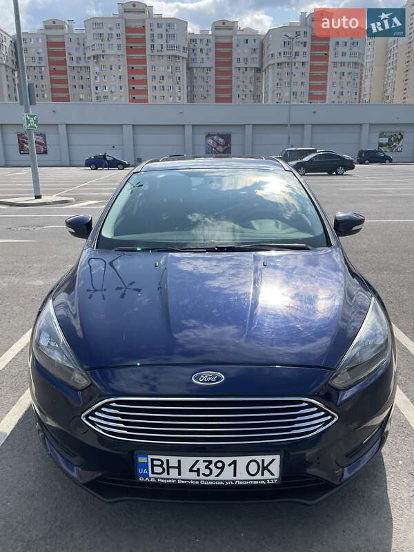Хэтчбек Ford Focus 2017 в 