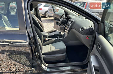 Универсал Ford Focus 2011 в 