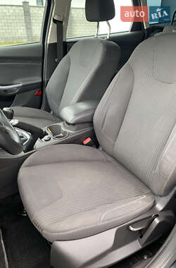 Универсал Ford Focus 2013 в 