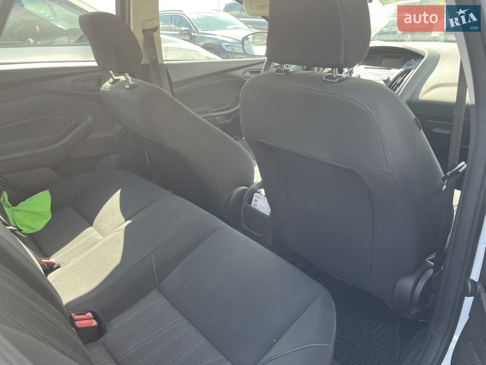 2017 Ford Focus - мініатюра 16