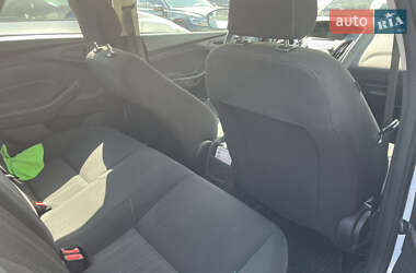 Седан Ford Focus 2017 в 
