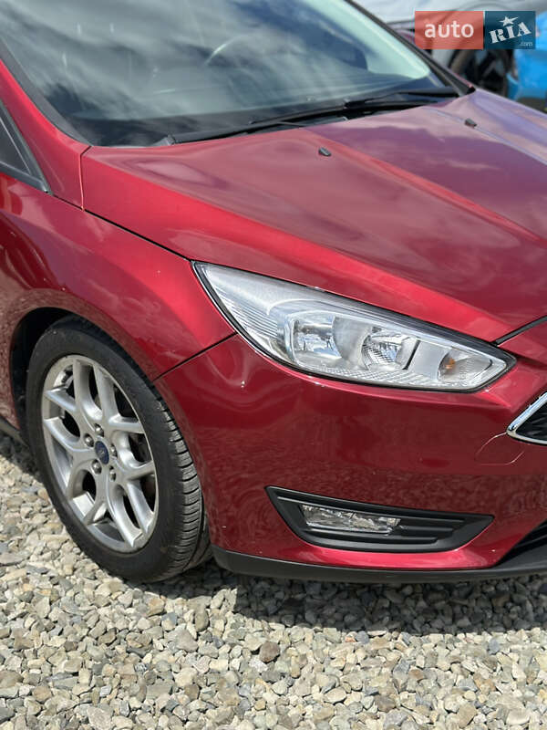 Седан Ford Focus 2015 в Ивано-Франковске