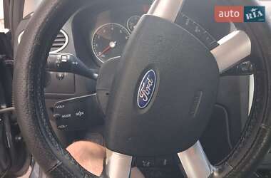 Седан Ford Focus 2007 в 