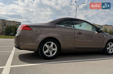 Кабриолет Ford Focus 2007 в 