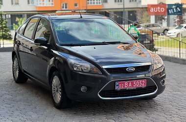Хэтчбек Ford Focus 2009 в 