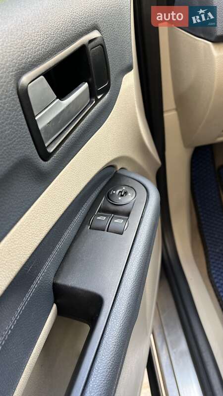 Хэтчбек Ford Focus 2005 в Хмельницком