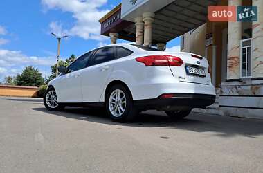 Седан Ford Focus 2017 в 