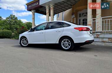 Седан Ford Focus 2017 в 