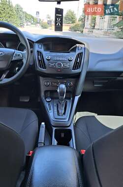 Седан Ford Focus 2017 в 