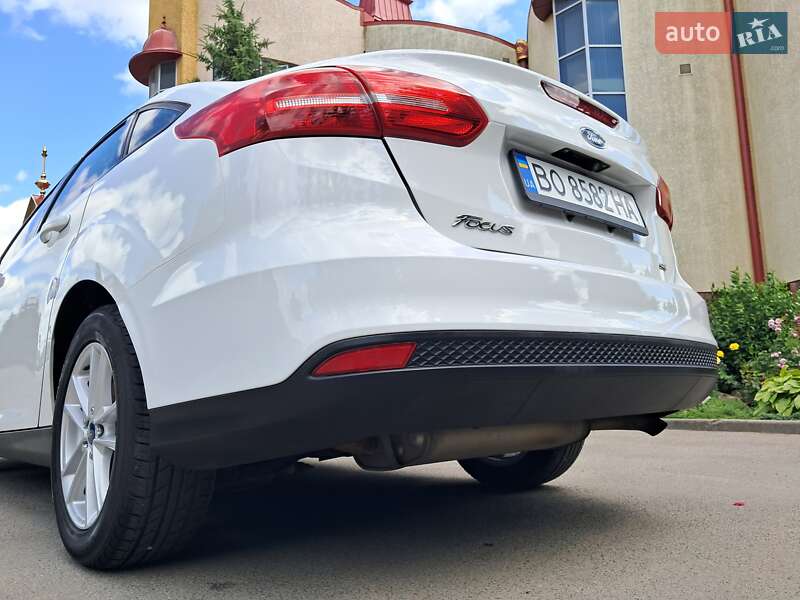 Седан Ford Focus 2017 в Тернополе фото 125 Седан Ford Focus 2017 в Тернополе