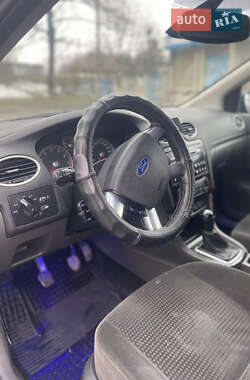 Седан Ford Focus 2006 в 