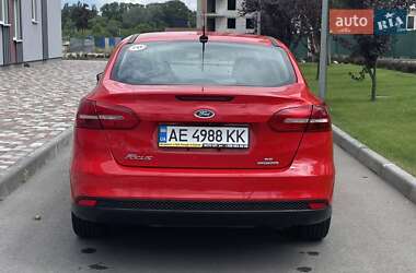 Седан Ford Focus 2016 в 