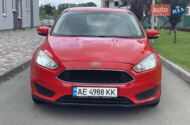Седан Ford Focus 2016 в 