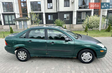 Седан Ford Focus 2002 в 