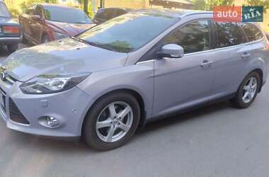Универсал Ford Focus 2014 в 