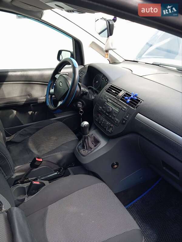 Универсал Ford Focus 2005 в Остроге