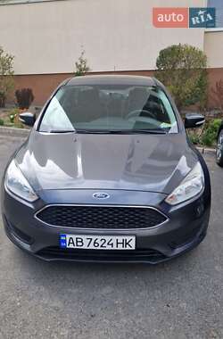 Седан Ford Focus 2016 в 