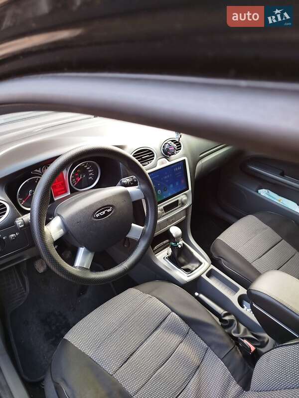 Универсал Ford Focus 2008 в Могилев-Подольске