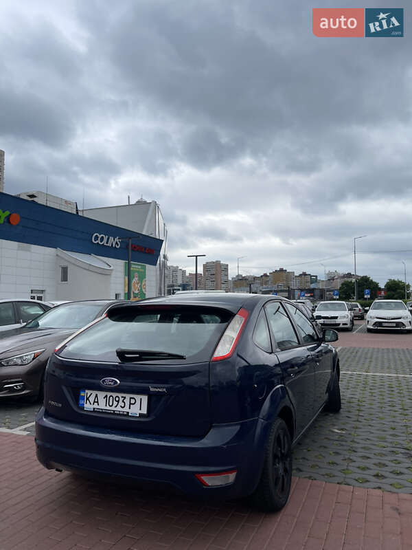 Хэтчбек Ford Focus 2011 в Киеве