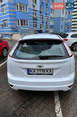 Хэтчбек Ford Focus 2008 в 