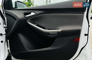 Универсал Ford Focus 2014 в 