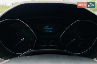 Универсал Ford Focus 2014 в 
