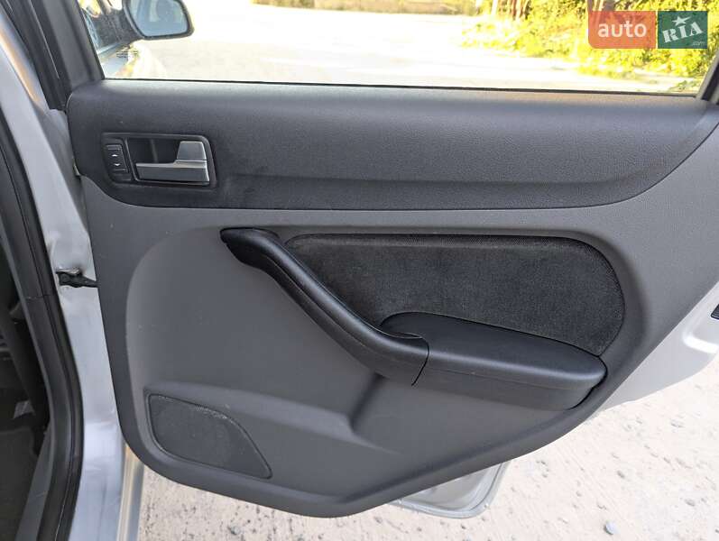 Универсал Ford Focus 2006 в Львове
