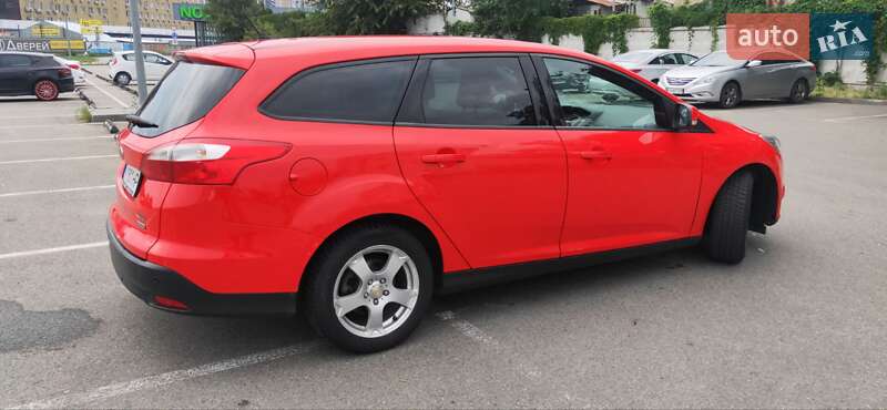 Универсал Ford Focus 2014 в Киеве