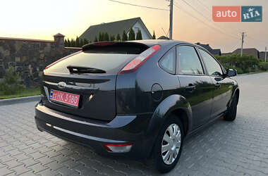 Хэтчбек Ford Focus 2008 в 